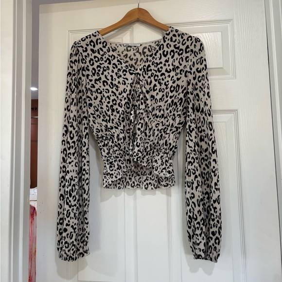 Zara Black and White Animal Print Blouse - Picture 3 of 5